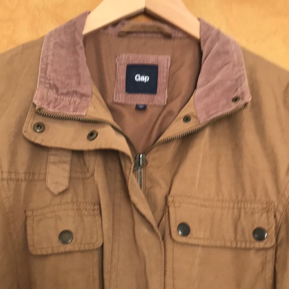 Gap Lightweight Jacket Good Condition - image 2